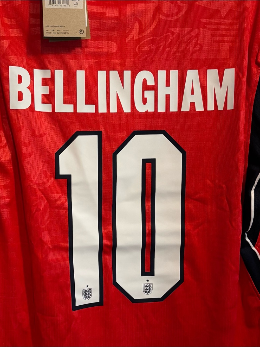 Team England 2026 World Cup Bellingham Jersey - Picture 2 of 4